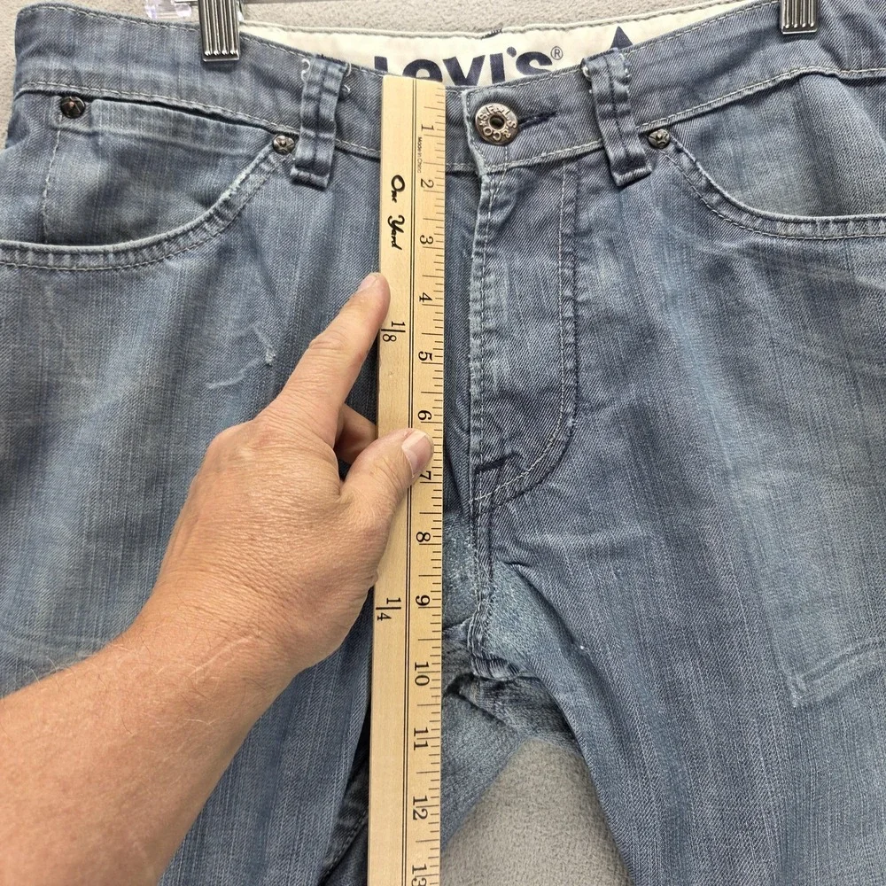 Vintage Levis Engineered Jeans Mens Blue Star Medium Wash Fits 32x30